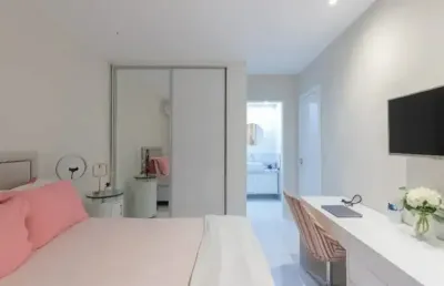 Casa com 4 quartos com 250m² à venda no bairro merces curitiba