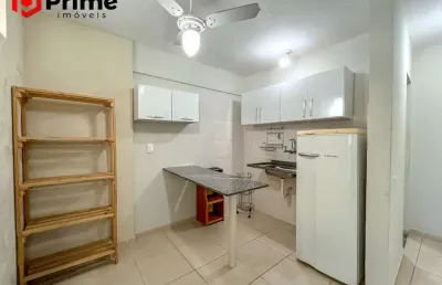 Quarto e sala disponivel para locação anual no centro de guarapari/es. solicite as condições para esta locação.