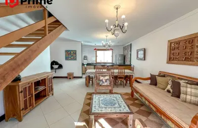 Casa à venda na enseada azul à venda de 4 quartos, perto das praias da região. conforto, tranquilidade e qualidade de vida à sua espera!