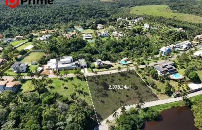 Terreno com 2.378,34 m2 em condomínio de luxo em guarapari/es. marque uma visita, conheça e se apaixone!
