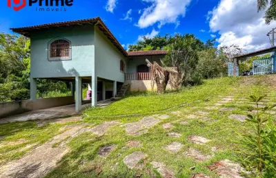 Chacara com casa de 3 quartos e 3.700m² de área à venda, a 700 metros da praia de meaípe, imersa na natureza e qualidade de vida em guarapari/es.