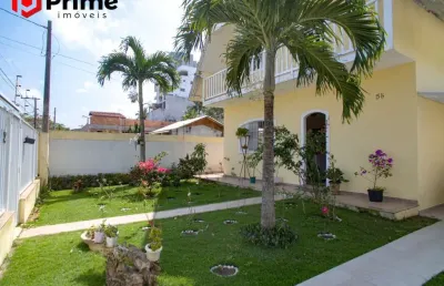 Ampla casa disponível para venda na enseada azul em guarapari
