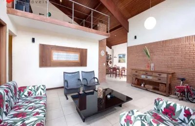 Casa alto padrão em bairro residencial em guarapari