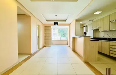 Uniclass imóveis aluga excelente apartamento de 84m². são dois (2) dormitórios, sendo uma (1) suíte, no bairro centro de canoas/rs