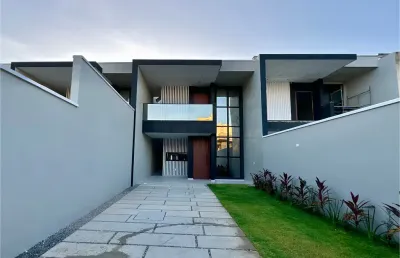 Casa na melhor localização do eusébio, pertinho de tudo !!!