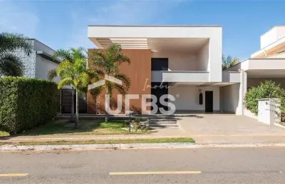 Casa em condomínio fechado com 4 quartos à venda na Rua GGC26, Residencial Goiânia Golfe Clube, Goiânia