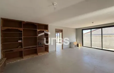 Casa com 5 quartos à venda na Rua 109, Setor Sul, Goiânia