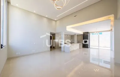 Casa em condomínio fechado com 4 quartos à venda na Rua Francisco Rodrigues de Souza, Condomínio do Lago, Goiânia