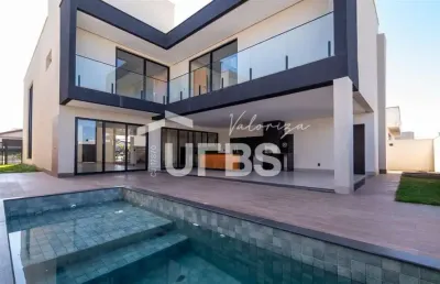 Sobrado moderno à venda no portal do sol green – 320m² de construção em lote de 406m²