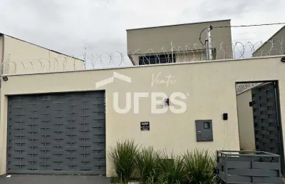 Casa com 3 quartos à venda na Rua 8, Água Branca, Goiânia