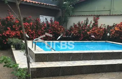Casa com 3 quartos à venda na Rua 122, Setor Sul, Goiânia