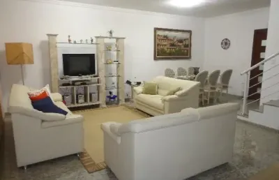 Casa com 3 quartos à venda na Rua Major José Moreira Matos, 4rf, Vila Galvão, Guarulhos