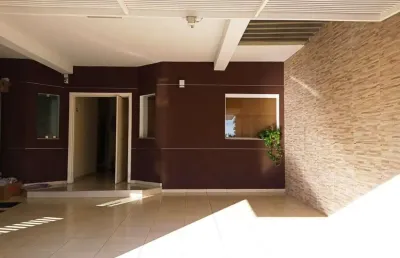 Casa à venda com 4 dormitórios sendo 1 suíte no bairro piracicamirim em piracicaba.