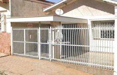 Casa à venda com 03 dormitórios, cidade alta (próximo ao pão de açúcar), piracicaba - r$500 mil