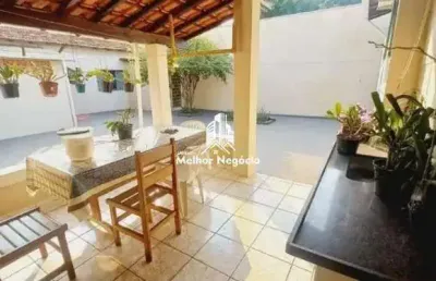 Casa à venda com 03 quartos e 1 suíte no bairro vila mathiesen em americana (possui edícula)