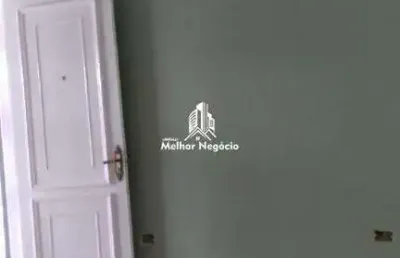 Casa à venda sendo 2 quartos e 1 banheiro localizada no bairro santa terezinha - piracicaba, sp