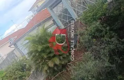Casa boa grande com garagem p 01 carro, boa localização vila isolina mazzei