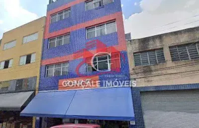 Imóvel comercial no pari com 550m2, divididos em 5 pavimentos, loja (térreo) mais 4 pavimentos.
