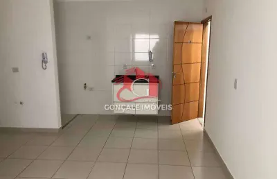 Apartamentos em condomínio fechado na parada inglesa.