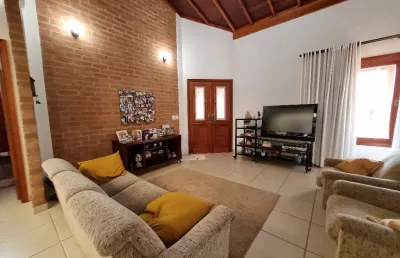 Sobrado à venda no condomínio terras de santa olívia (lado ímpar )em araras/sp