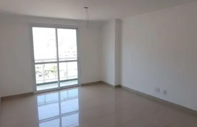 No coração do meier - amplo 04 qtos - infra completa, 02 vagas de garagem coberta e portaria 24hs !