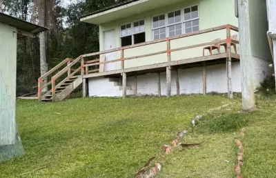 Sítio em biguaçu com 7 casas área de lazer com piscina campo de futebol piscina