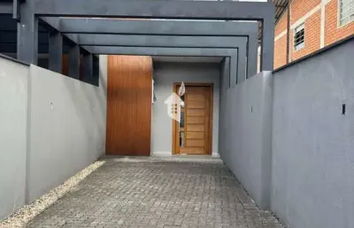 Casa com 3 quartos à venda na Rua Londrina, 205, São Marcos, Joinville
