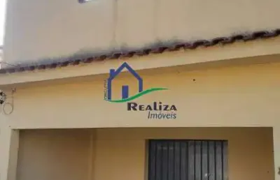 Casa com 3 quartos à venda na rua machado de castro, itaúna, são gonçalo, 80 m2 por r$ 390.000