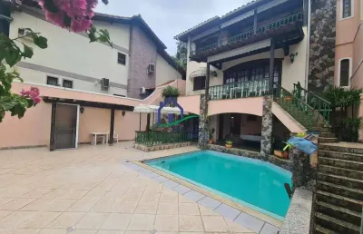 Casa com 5 quartos à venda na rua da graça, camboinhas, niterói, 491 m2 por r$ 1.590.000