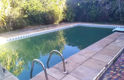 Casa com  piscina ,5  quartos tipo chácara no pechincha, com edícula e  grande área de lazer
