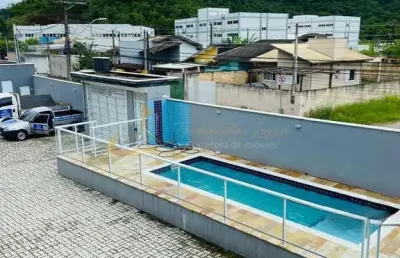 Sobrado em condomínio à venda com 2 quartos na martim de sá - caraguatatuba sp