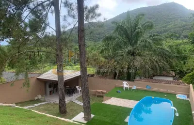 Casa a venda capricórnio com piscina e área gourmet - caraguatatuba-sp