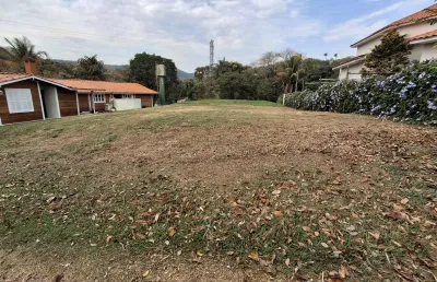Oportunidade imperdível para quem procura imóvel a 50 minutos de são paulo no campos de santo antônio