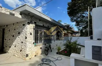 Casa térrea a venda no centro de taboão da serra/sp.