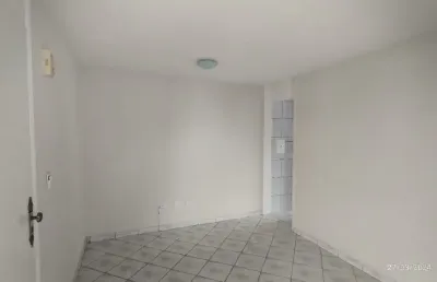 Apartamento à venda em mogi mirim no condominio residencial jardim nazareth
