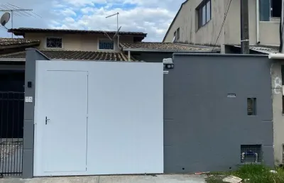 Casa com 2 quartos à venda na Avenida das Tipuanas, Madri, Palhoça