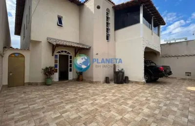 Casa com 5 quartos à venda na Rua Coronel Leri Santos, 1, Planalto, Belo Horizonte