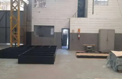 Sala comercial para alugar na Rua São Vicente, Parque Rincão, Cotia