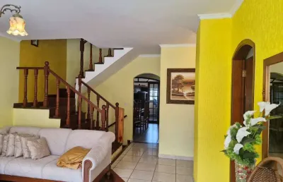 Casa mobiliada aluga condomínio jardim das flores- granja viana- cotia- s/p