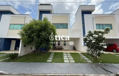 Casa duplex de condomínio, com 141m², 3 quartos sendo 1 suíte e 2 semi