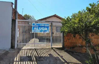 Casa com 2 quartos para locação na zona norte – figueirinha, marília/sp