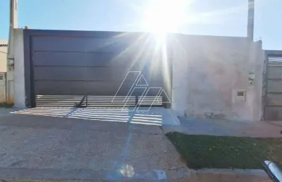 Casa com 2 quartos à locação na zona norte – marília/sp