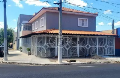 Sobrado para alugar em marília com 3 dormitórios e 3 vagas de garagem cobertas
