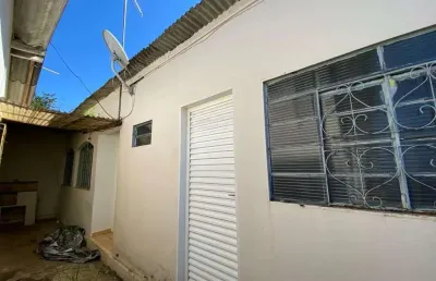 Edícula com 1 dormitório para alugar por r$ 850,00/mês - jardim são geraldo - marília/sp