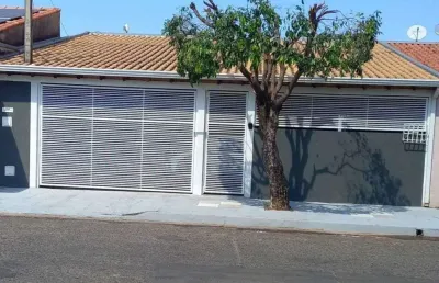 Casa à venda, 2 quartos, 1 suíte, 2 vagas, núcleo habitacional presidente jânio da silva quadros - marília/sp