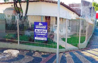Casa com 3 quartos e 1 vaga para alugar no centro – marília/sp
