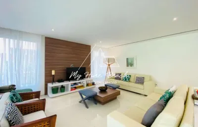 Casa de altíssimo padrão na praia da baleia à 100 metros do mar !