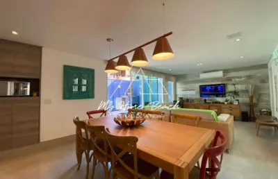 Linda casa dentro de condomínio disponível para venda na praia de juquehy !