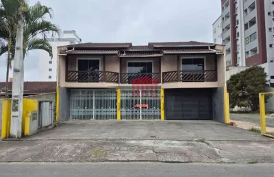 Sobrado com 3 dormitórios à venda, 336 m² por r$ 1.085.000,00 - costa e silva - joinville/sc