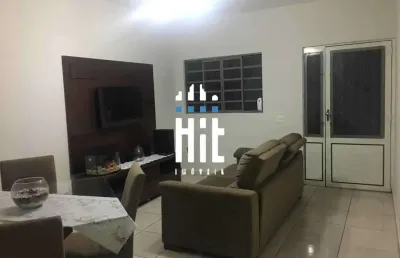 Casa com 3 quartos à venda na Rua Antônio Frutuoso Barbosa, 252, Vila Liviero, São Paulo